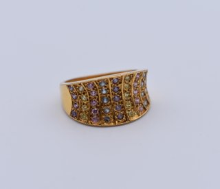 0044 Anillo de Oro con Piedras