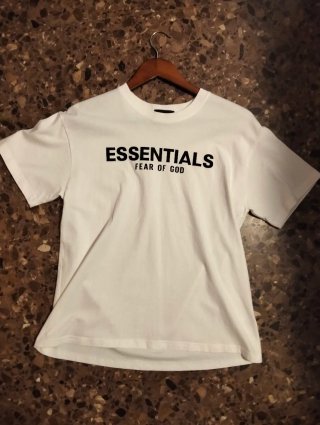 Camiseta Essentials Fear of God Blanca
