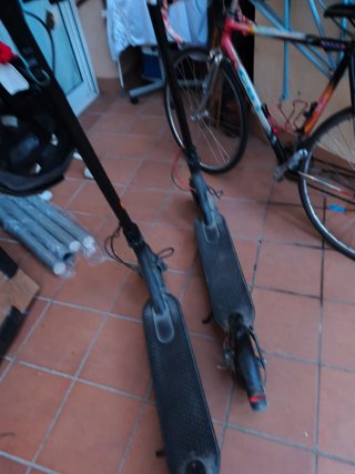 2 patinetes eléctricos Xiaomi pro2