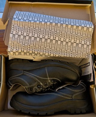 Zapato de seguridad Kingsmann negro