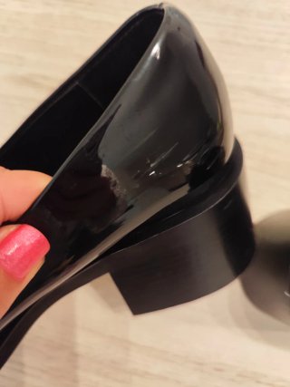 Mocasines Zara charol negros talla 39.