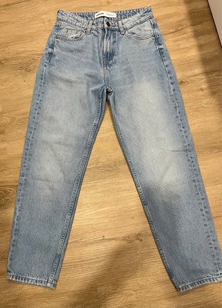 Pantalón vaquero Bershka azul