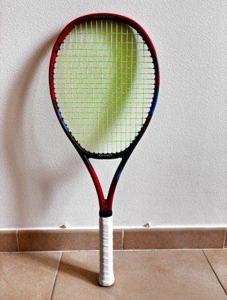 Raqueta Yonex Vcore 98 Grip 2