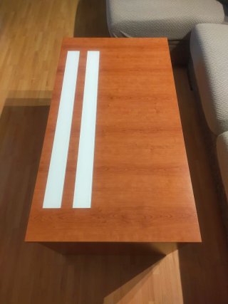 Mesa elevable madera y cristal