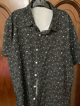 Camisa Estampada Gris Talla L
