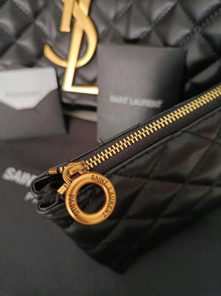 Bolso Saint Laurent Negro Acolchado