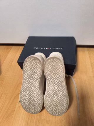 Botines Tommy Hilfiger beige