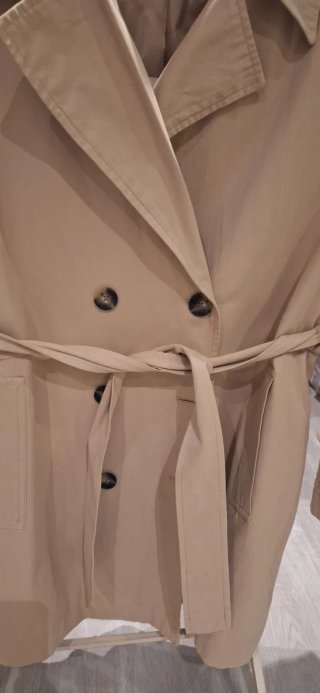 Gabardina Beige talla L