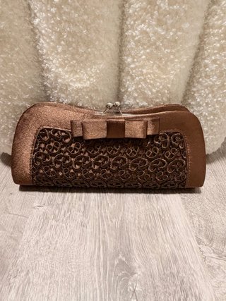 Bolso de fiesta marrón con lazo Nuevo