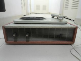 Tocadiscos Portátil Vintage Tipo Maleta
