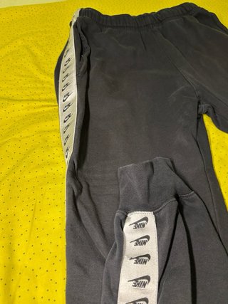 Sudadera con capucha Nike negra