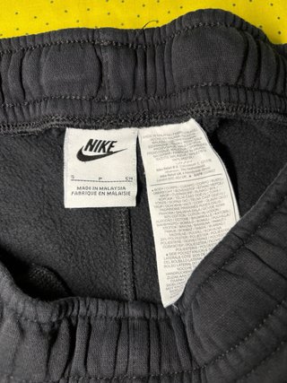 Sudadera con capucha Nike negra