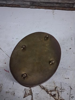 Mini baú de metal com alça
