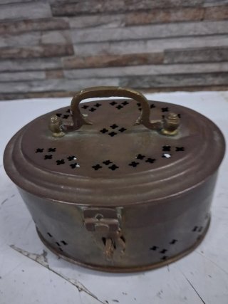 Mini baú de metal com alça