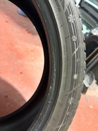 2 Neumáticos Invierno Hankook 265/40 R22 106W