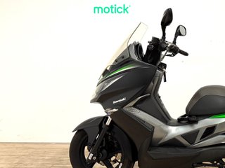 KAWASAKI J300