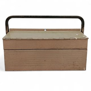 CAJA DE HERRAMIENTA METALICA