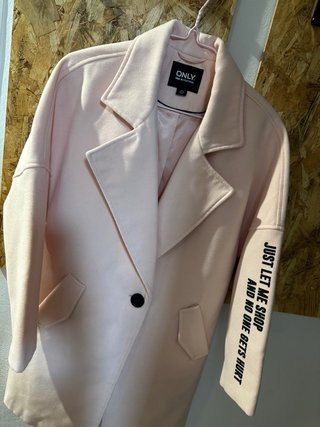 Abrigo rosa ONLY