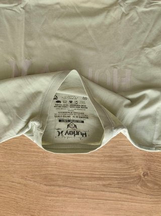 T-shirt Hurley Verde Claro Tamanho M