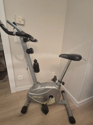 Bicicleta Estática BH Fitness Aloe