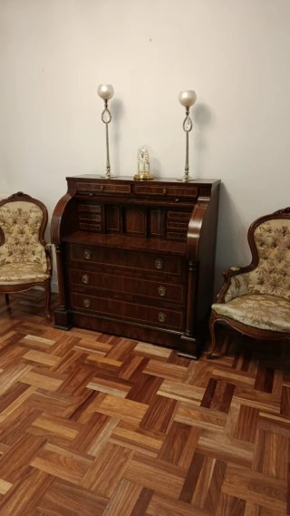 Comoda secreter de madera.Antiguedad.hasta 17/10