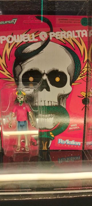 Figura Super7 Powell Peralta Mike McGill