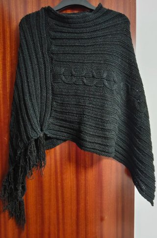 Poncho de punto.