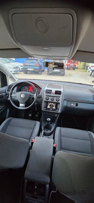 Volkswagen Touran 2009