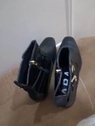 Botines Negros de Mujer