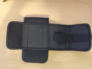 Bolsa Porta Botella y Móvil Magnética Gym FINAFLY