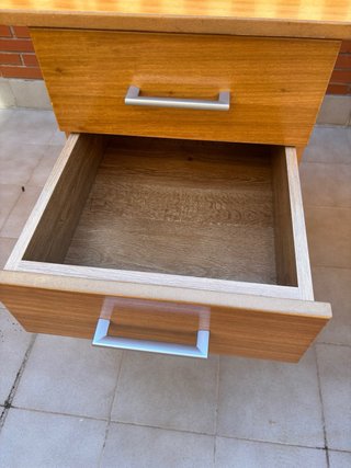 Conjunto de escritorio y estantes de madera maciza