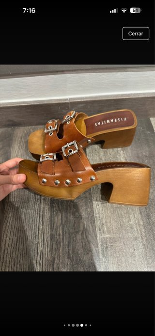 Zuecos Hispanitas de madera