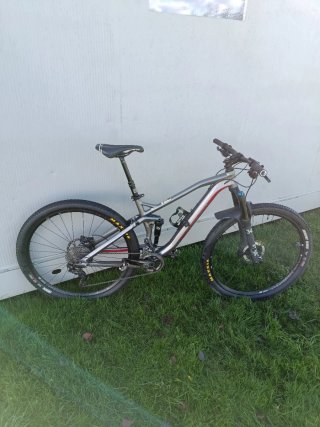 Bicicleta de Montaña Canyon Neuron 8.9
