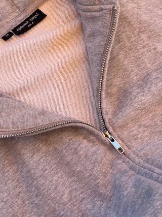 Sudadera con cremallera gris de alta calidad