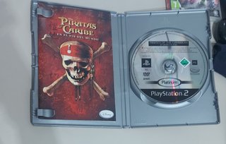 Piratas del Caribe PS2 Platinum