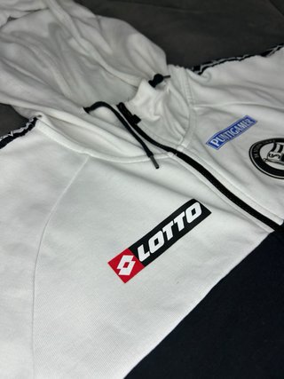 Sudadera Lotto Negra y Blanca Vintage retro