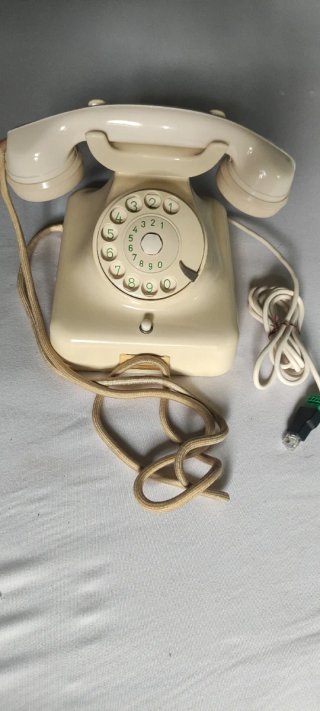Teléfono de baquelita W48 marfil