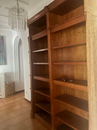 Estantería de madera modular