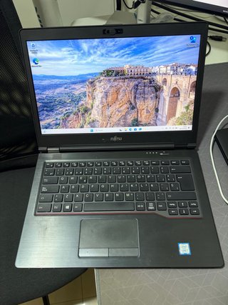 Fujitsu U749 i7  - 16GB Ram - 500GB ssd