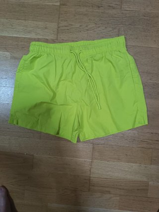 Bañador corto verde