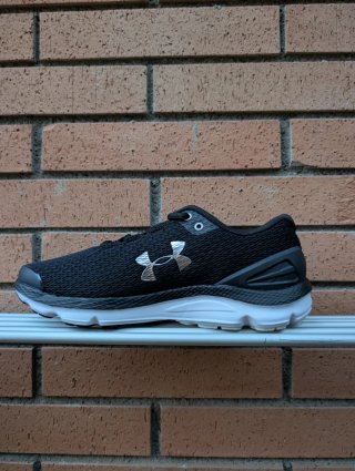 Sabates Under Armour Gemini Talla 41