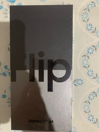 Samsung Galaxy Flip 4 blu