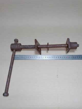 Husillo de Carpintero Metálico