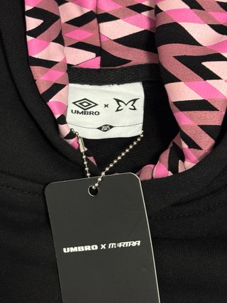 Sudadera Umbro x Mertra 2025 Talla M - Nueva!