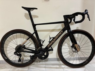 MEGAMO PULSE ELITE 2025 Carbono+ZIPP 303 Carbono