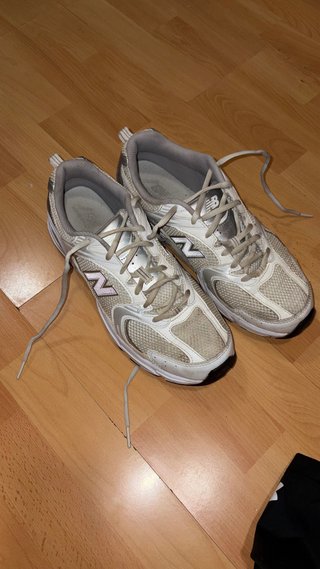 Bambas New Balance Blancas y Plateadas