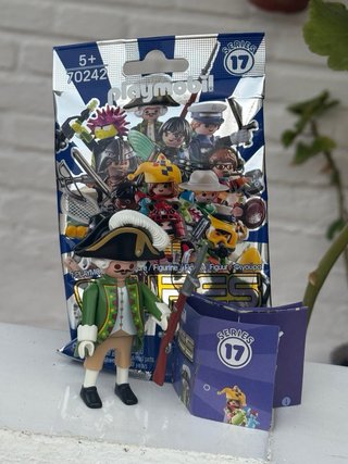 Playmobil 70242 Serie 17 Soldado Oficial Mosquete
