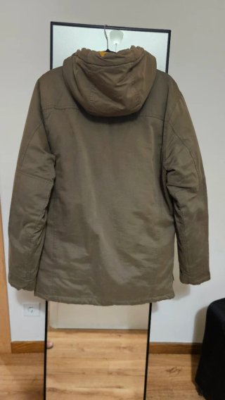 Chaqueta Zara verde militar