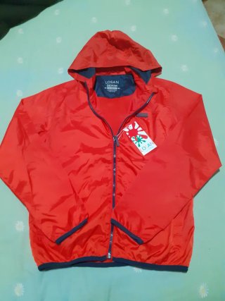 Chaqueta Losan Roja con Capucha