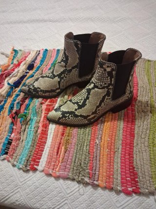 Botines Estampado Animal. Piel